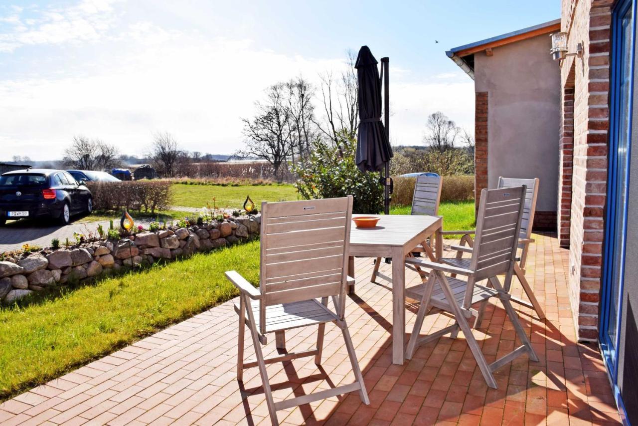 Ferienhaus Zum Boddenstrand Mit Ka Gross Zicker Екстер'єр фото